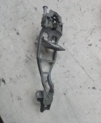 Volkswagen Touareg I Rear door exterior handle 7L0839885A