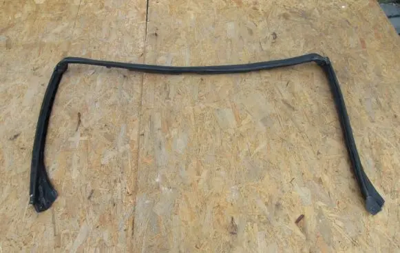 Mercedes-Benz SL R230 Trunk rubber seal (body) 23072009X 552368732