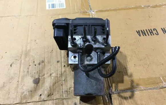 BMW X5 E70 ABS Pump 6798284 6798286