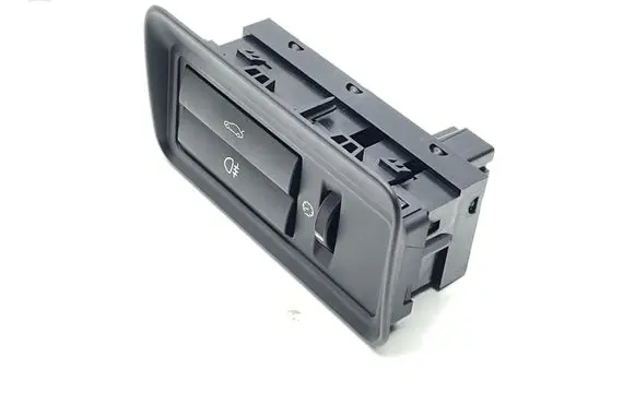 Jaguar XJ X351 Tailgate/boot open switch button AW9311654AB