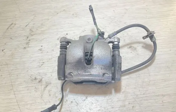 BMW 1 F40 Front brake caliper