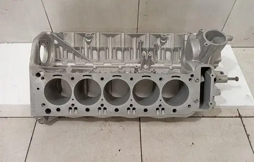 BMW 5 E60 E61 Engine block