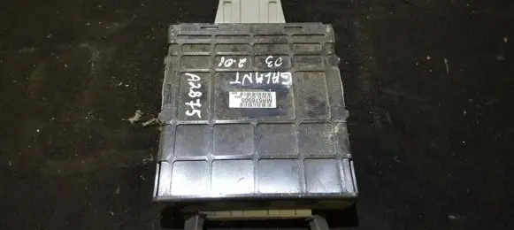 Mitsubishi Galant Engine control unit/module 8505 MR578505