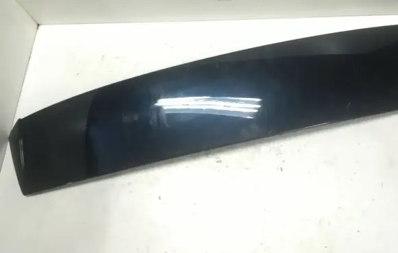 BMW 5 E60 E61 Rear window tailgate spoiler 7061467 22944915 KT621300