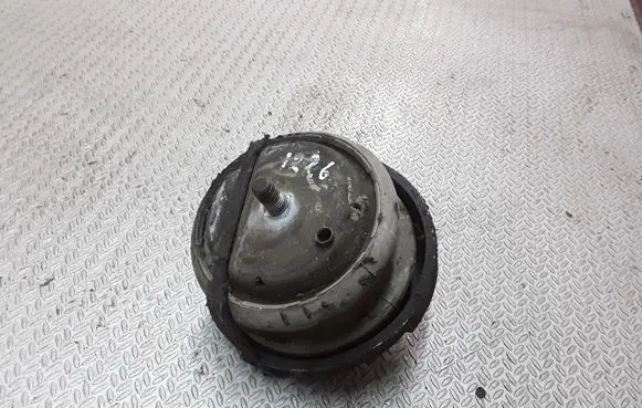 Mercedes-Benz Vito Viano W639 Engine mount bracket