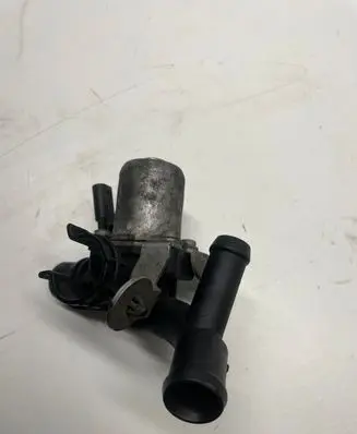 Mercedes-Benz E W212 Coolant heater control valve A6512000431