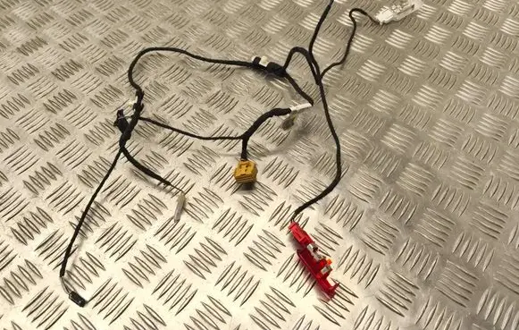 Audi A4 S4 B7 8E 8H Rear door wiring loom 8E0971693L
