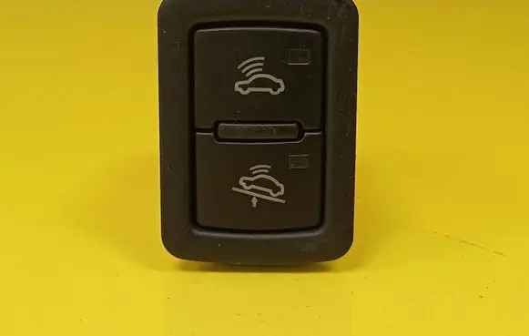 Audi A6 S6 C6 4F Alarm switch 4F0962109