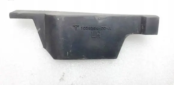 Tesla Model S Rubber seal front door (on door) 1039364-00-A