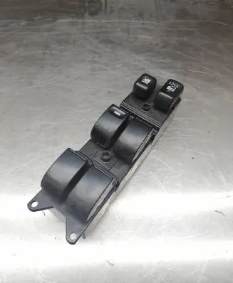 Mitsubishi Lancer X Electric window control switch 8608A058 C8DD606M
