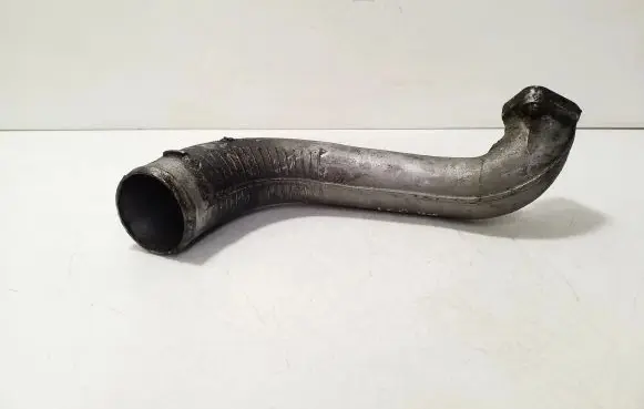 Nissan X-Trail T30 Intercooler hose/pipe