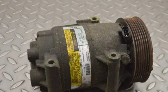 Renault Megane II Air conditioning (A/C) compressor (pump) 8200309193