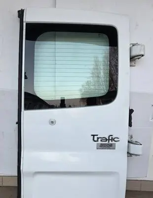 Renault Trafic II (X83) Rear door