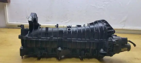 BMW 5 F10 F11 Intake manifold 8506410 0280751014 108452S10