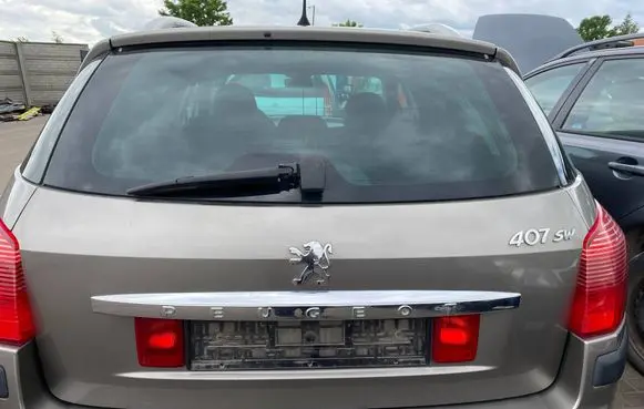 Peugeot 407 Truck tailgate
