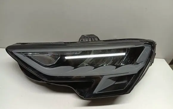 Audi A3 8Y Headlight/headlamp 8Y0941011