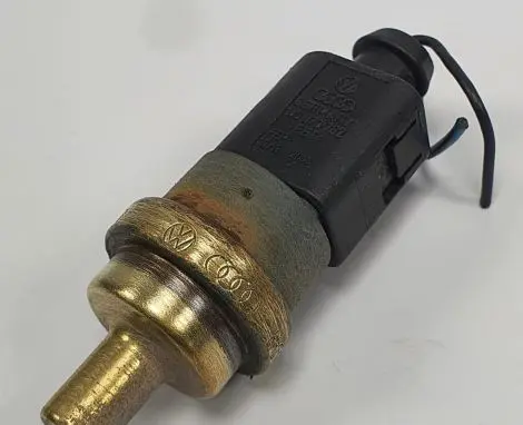 Porsche Cayenne (92A) Coolant temperature sensor 06A919501A