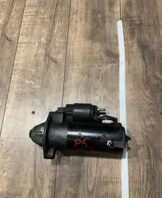 Volkswagen PASSAT B5.5 Starter motor 068911024G