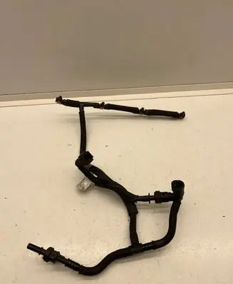 Peugeot 5008 II Fuel return line/hose 9824723180 0445130193