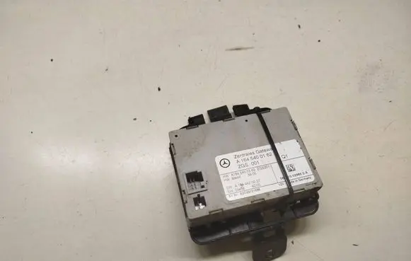 Mercedes-Benz GL X164 Gateway control module a1645400162 a1645403362