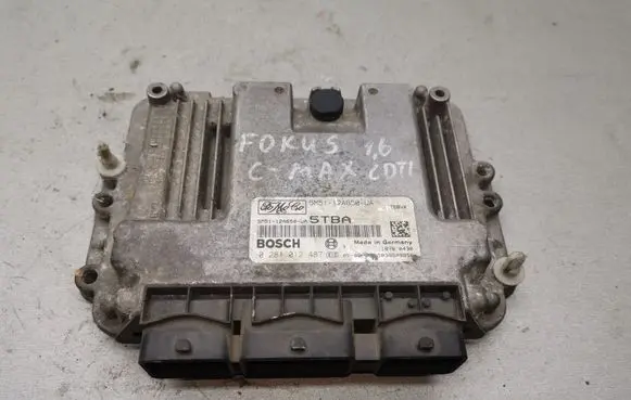 Ford Focus Engine control unit/module 5M5112A650UA 0281012487