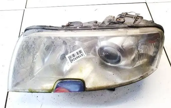 Skoda Superb B5 (3U) Headlight/headlamp 24675300