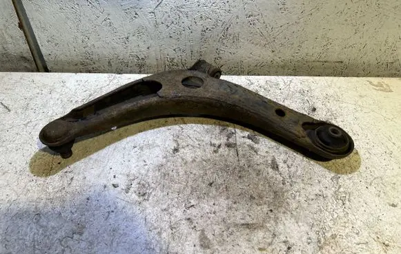 Mitsubishi Lancer Front lower control arm/wishbone