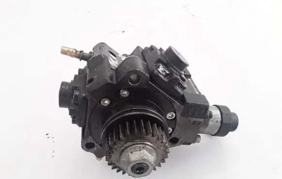 Renault Trafic II (X83) Fuel injection high pressure pump