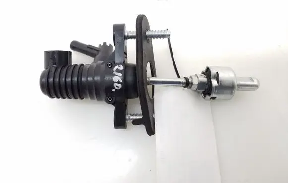 Clutch master cylinder
