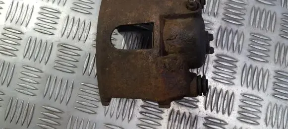 Chrysler Sebring (FJ - JX) Front brake caliper
