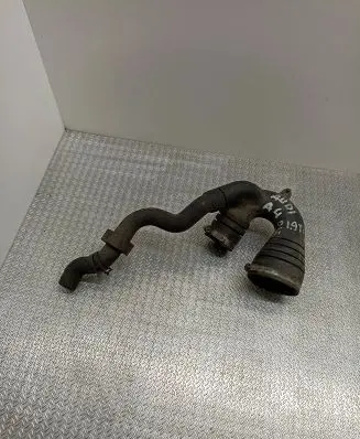 Audi A4 S4 B5 8D Intercooler hose/pipe PX0416398