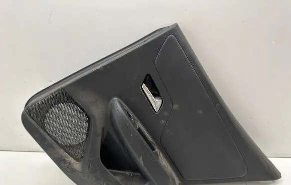 Opel Mokka B Rear door card panel trim 98351462