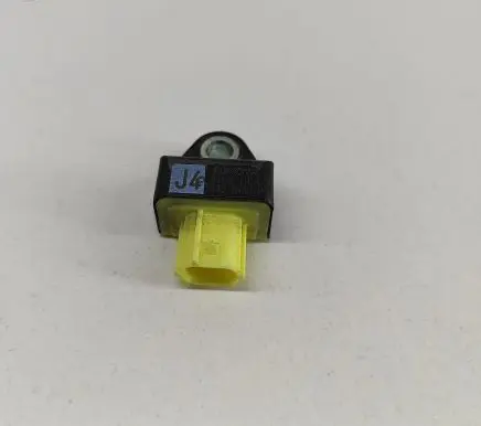 Toyota RAV 4 (XA50) Airbag deployment crash/impact sensor 8917311010