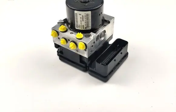 Ford Fiesta ABS Pump AV592C405GB 10021207554 10096101503
