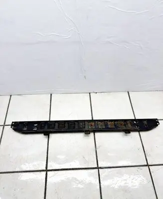 Land Rover Evoque I Radiator mount bracket 