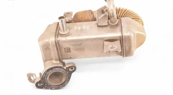 Opel Vivaro EGR valve cooler 147350678R 95518018 1684944380
