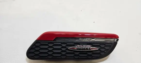 Mini One - Cooper F56 F55 Front fender indicator light 9879005