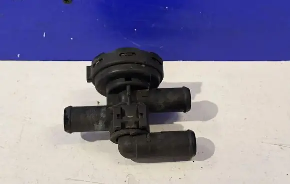 Saab 95 - 96 Engine coolant pipe/hose 90566947 90566948