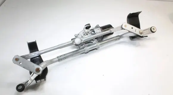 Mazda 3 II Front wiper linkage and motor