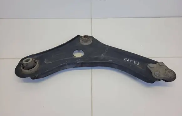 Renault Megane IV Front control arm G4523R
