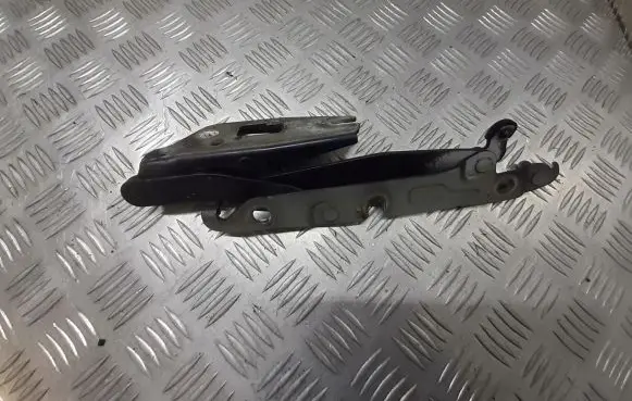 Audi A6 Allroad C6 Tailgate hinge 4F5827301