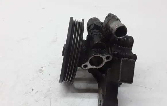 Honda HR-V Power steering pump