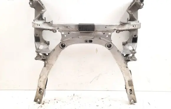 BMW M5 Front subframe 6759462 6759461
