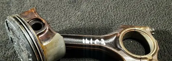 BMW 5 E39 Piston with connecting rod