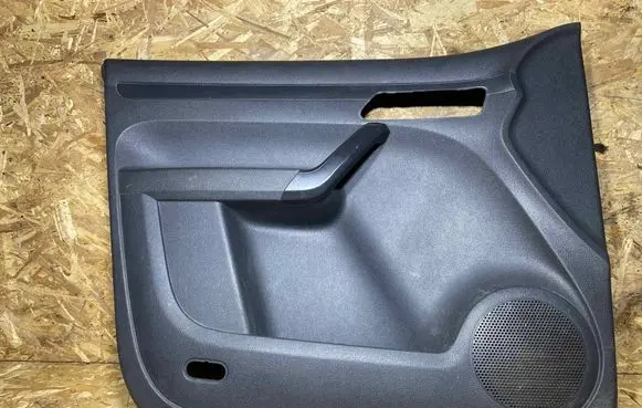 Volkswagen Caddy Front door card panel trim 2K5867005N 44303624