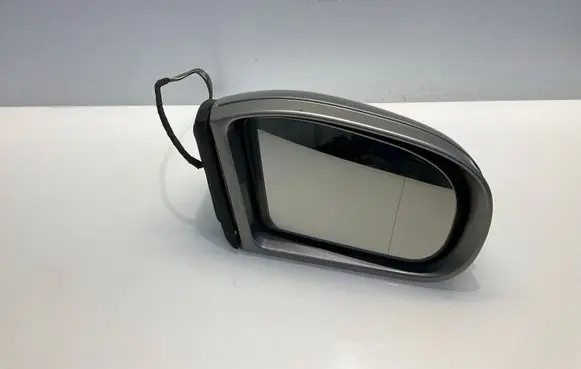 Mercedes-Benz C W203 Front door electric wing mirror