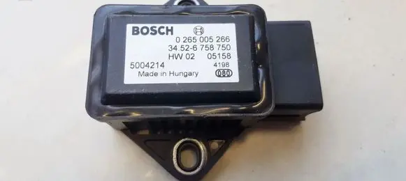 BMW 5 E60 E61 ESP acceleration yaw rate sensor 34526758750 0265005266