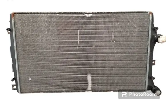 Volkswagen Golf V Coolant radiator 1K0121253AA