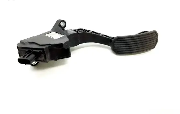 Toyota RAV 4 (XA30) Accelerator throttle pedal 7811006040