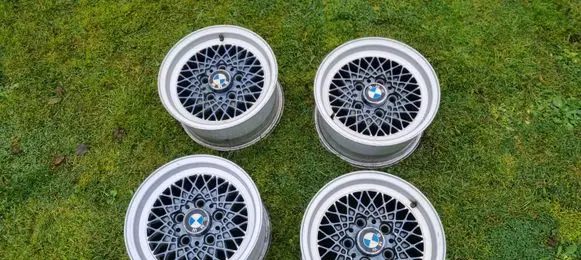 BMW 5 E34 R14 alloy rim 1118772